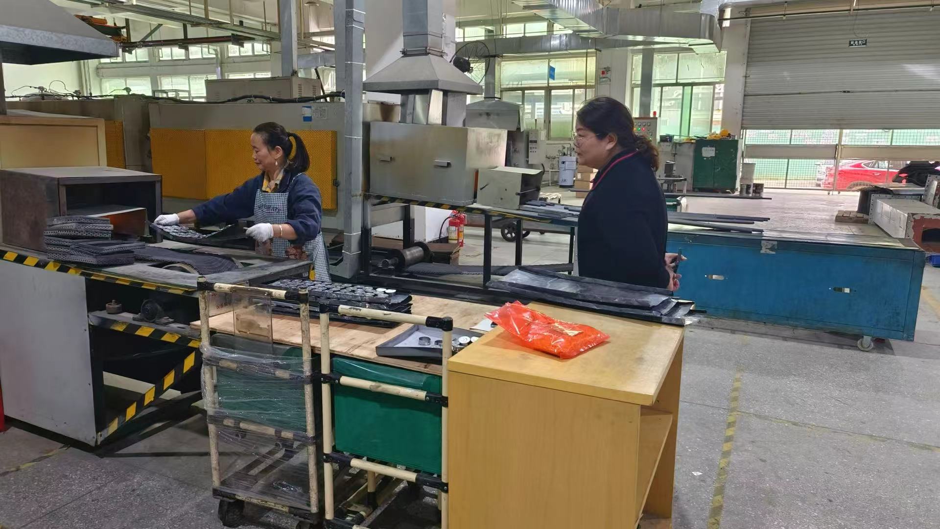 售后回訪客戶總結：窯爐設備情況對高溫網(wǎng)帶的影響