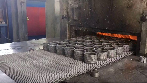 燒結(jié)爐設(shè)備氣體問(wèn)題會(huì)引起哪些網(wǎng)帶損傷？