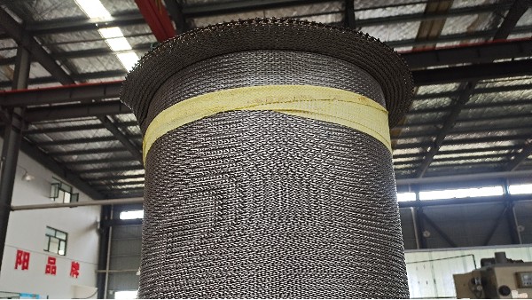 淬火爐網(wǎng)帶怎樣才能不變形，低延伸呢！