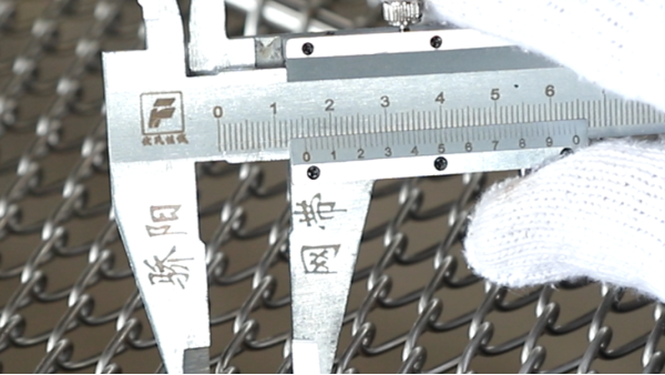 降低能耗 節(jié)約成本的清洗機網(wǎng)帶！